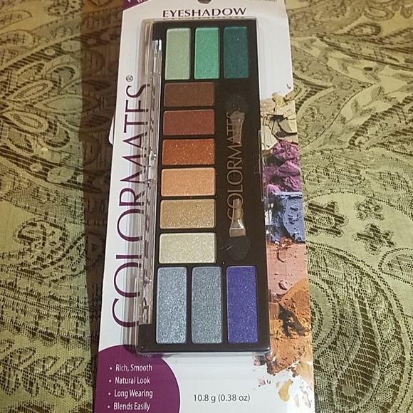 colormates Other - Brand new eyeshadow